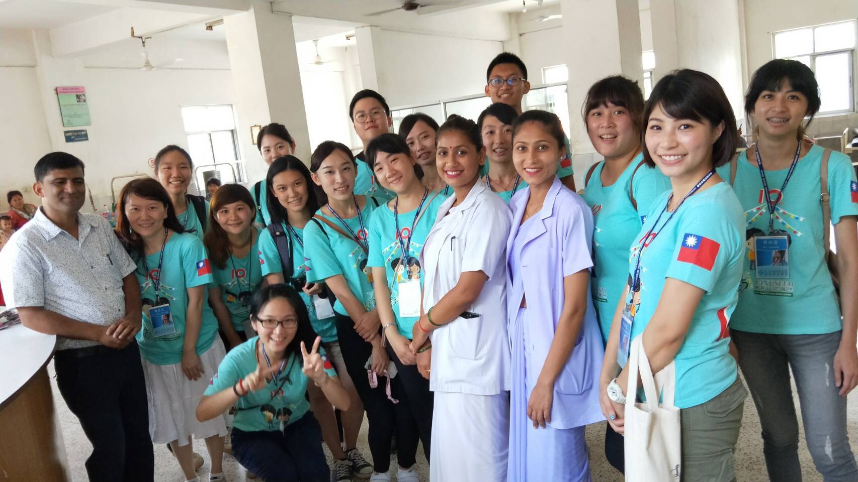 護理系學生至尼泊爾當地區域教學醫院參觀。
